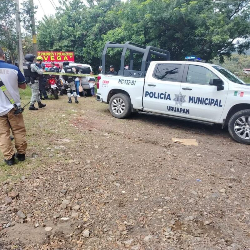 Un hombre fue asesinado a balazos al interior de un negocio en Uruapan
