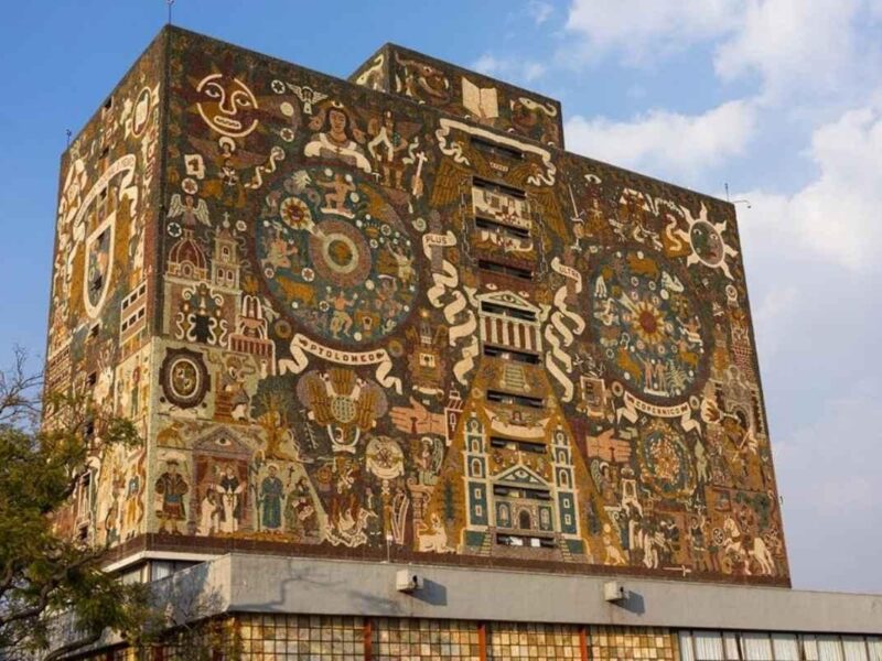 UNAM suspenden clases presenciales por amenazas en redes sociales y trasladan actividades a modalidad en línea.
