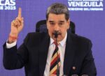 Maduro advierte que Venezuela se armará ante agresión de EU