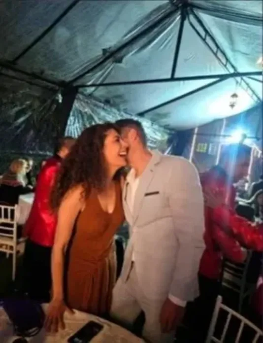 Viuda de Fernando del Solar inicia romance con ex de Ingrid Coronado; Anna Ferro y Charly López-2