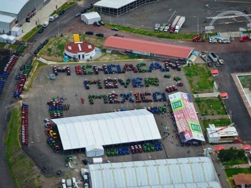 El Gobierno de Michoacán mantiene un adeudo de 70 mdp en el programa “A toda máquina”, afectando la entrega de tractores y maquinaria a productores del campo michoacano