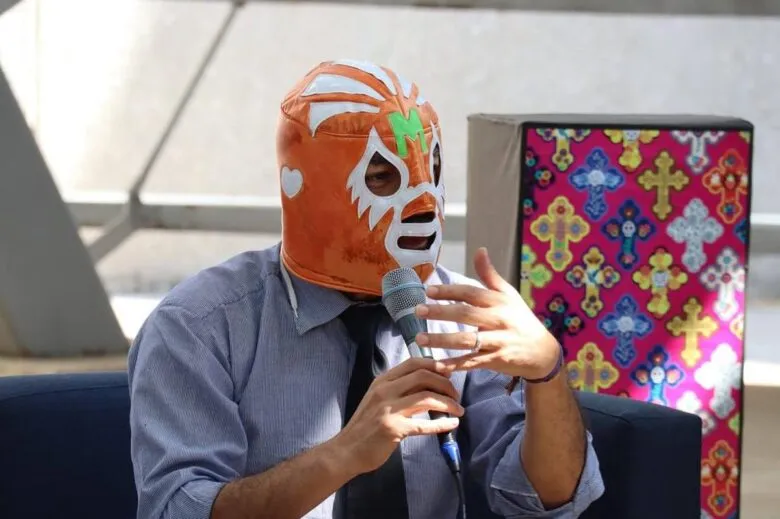 Abrirá Colegio de Morelia ring de lucha libre por Noche de Muertos