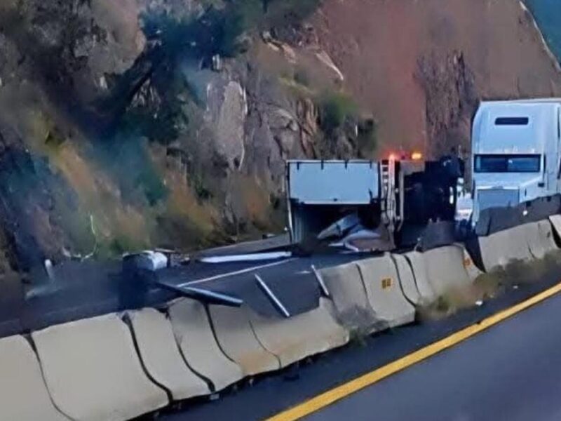 Accidente en la autopista Zinapécuaro Morelia deja una mujer muerta, Suceso 1