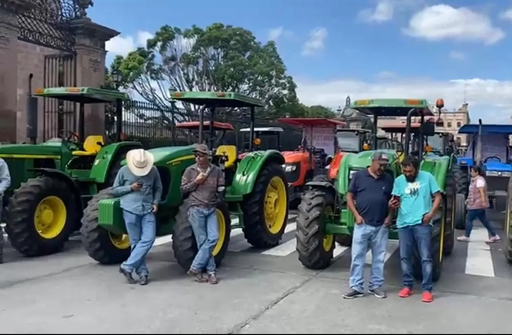 Agricultores anuncian paro nacional y bloqueo de vialidades para este lunes-1