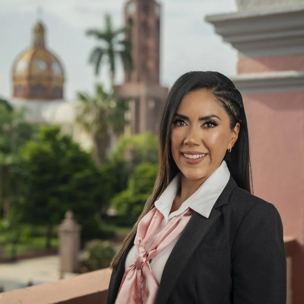 Alcaldesa de Apatzingán habría pedido narcocorrido y se lo cantan