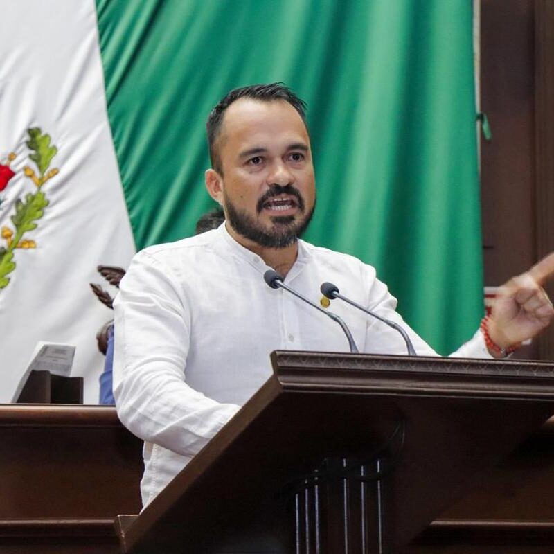 Álgida discusión en Congreso Michoacán por operativo de seguridad en sesión solemne en Apatzingán