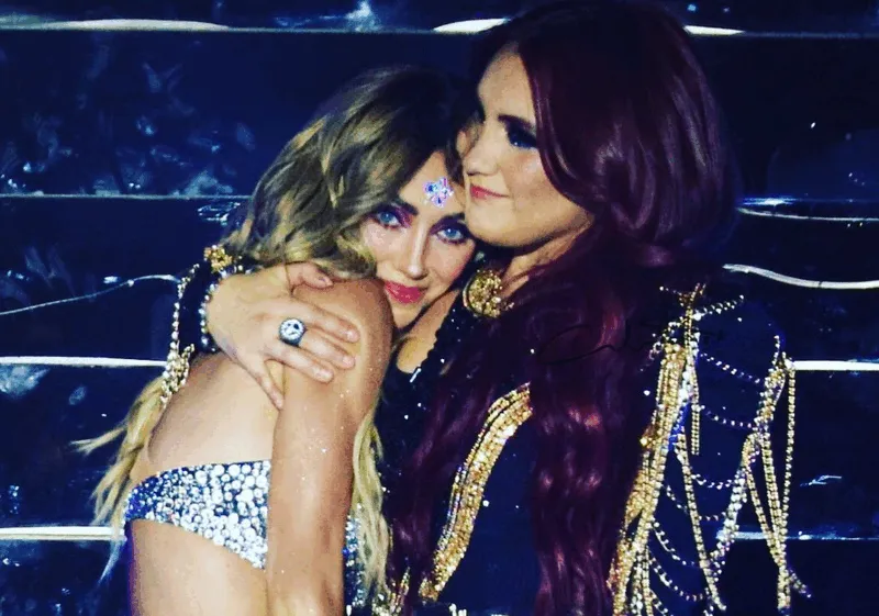 Anahí dedica emotivo mensaje a Dulce María por su segundo embarazo