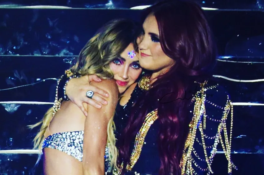 Anahí dedica emotivo mensaje a Dulce María por su segundo embarazo