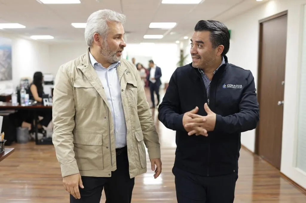 Anuncia Bedolla inversión de Conagua para sanear más agua residual
