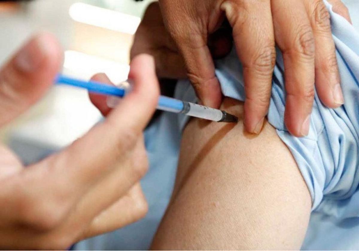 Arranca campaña invernal de vacunación; se espera vacunar a 50 millones de personas