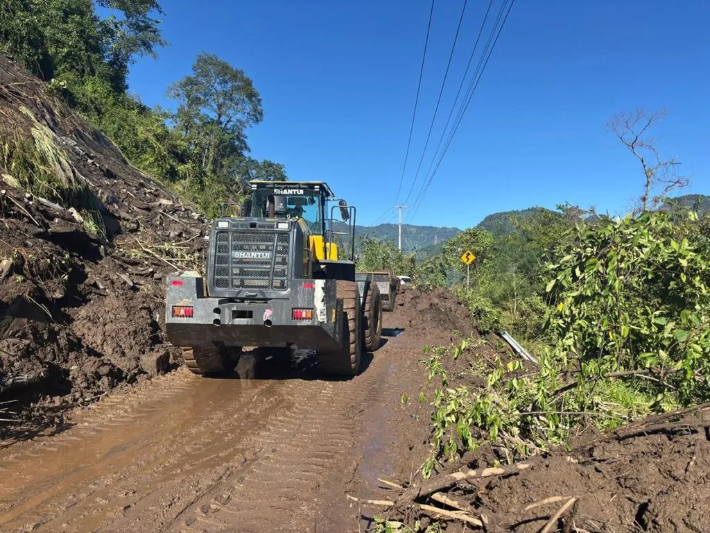 Aumenta a 44 la cifra de muertos por inundaciones en Puebla, Hidalgo, Querétaro y Veracruz-1
