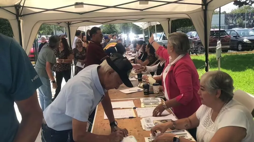 Bedolla garantiza cierre del 2025 sin adeudos a trabajadores de la SEE, SSM y UMSNH