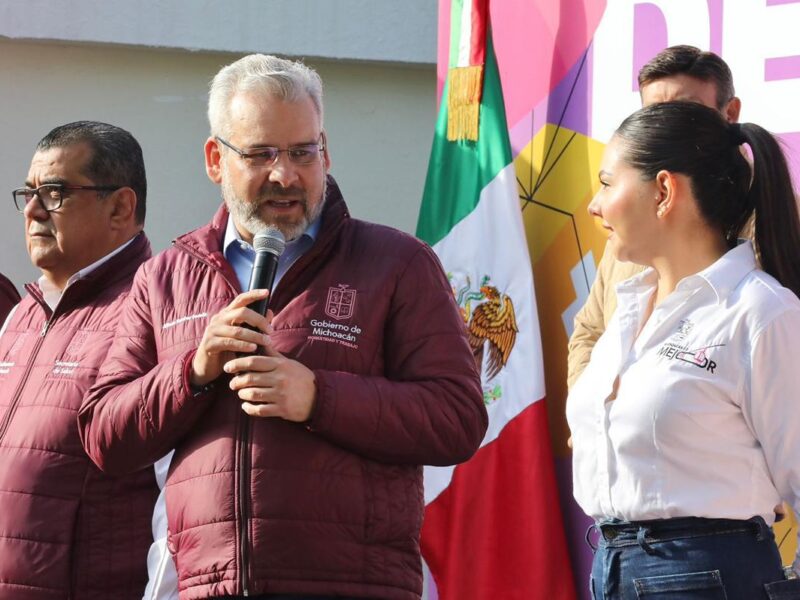 No habrá plazas automáticas en Michoacán: Bedolla a normalistas
