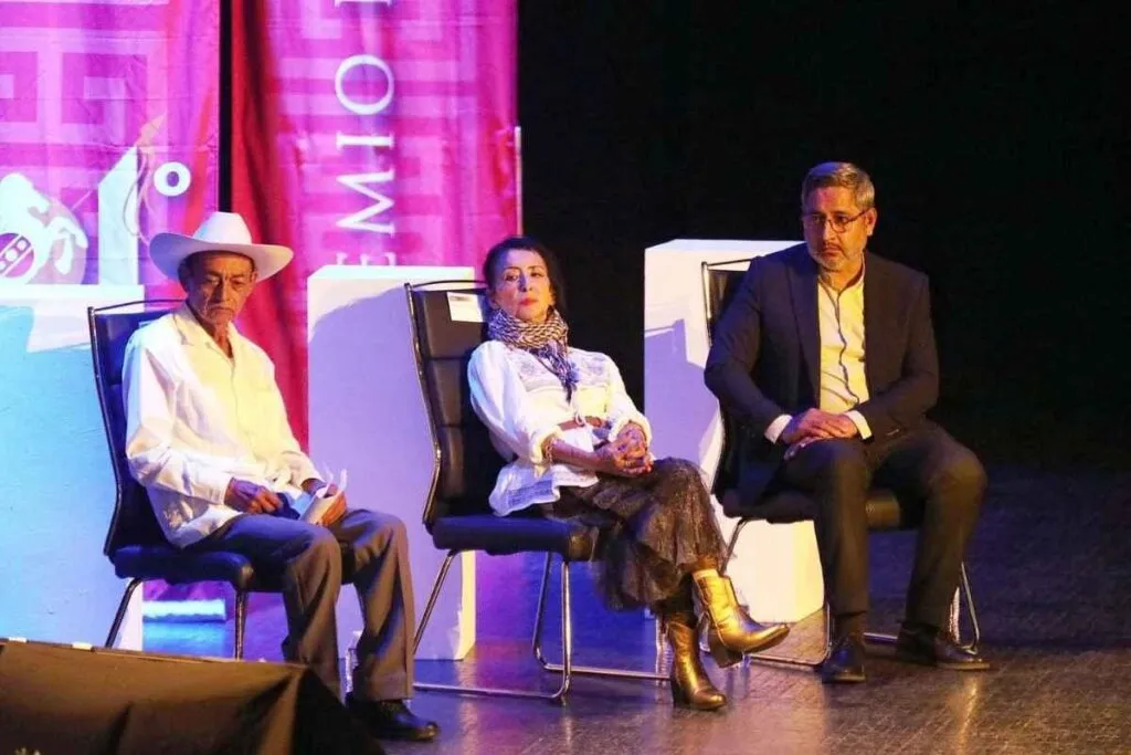Bedolla reconoce a tres artistas michoacanos con el Premio Estatal de las Artes Eréndira 2025-1