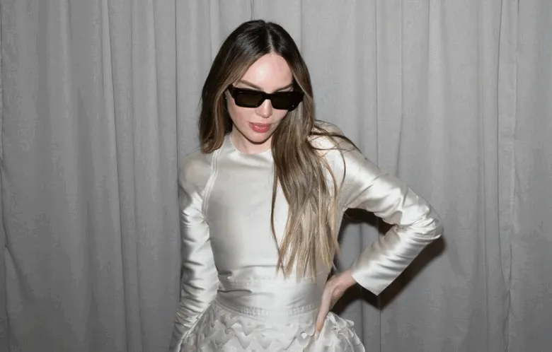 Belinda convive con fans en EE. UU., olvida escándalo con Lupillo Rivera