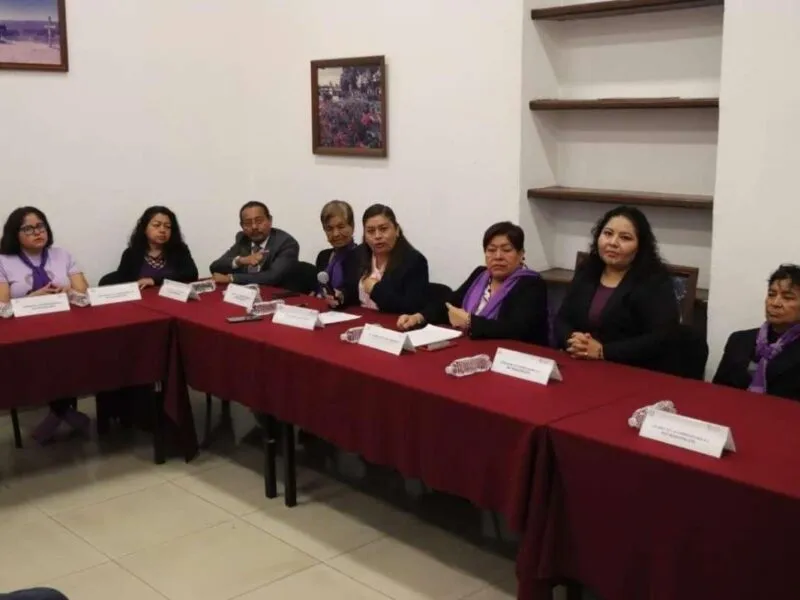 Belinda Iturbide honra el legado feminista de “Cuca” García en Michoacán