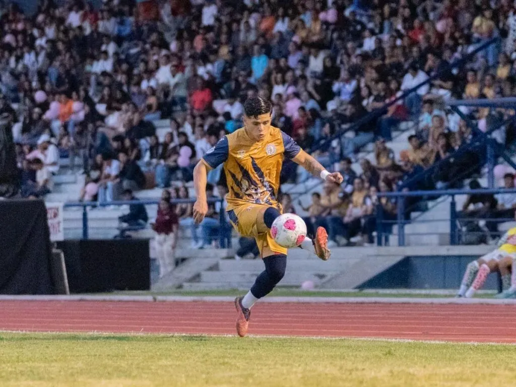 Bucaneros sorprende a los Zorros del Atlético Morelia UMSNH 3-2-1