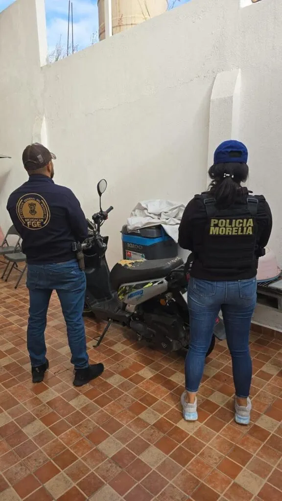 Capturan a dos sujetos que se hacían pasar por policías; estarían relacionados con asaltos a cuentahabientes