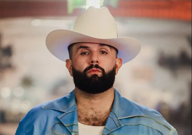 Carín León lanza su propio sellodiscográfico: SonHoro Records