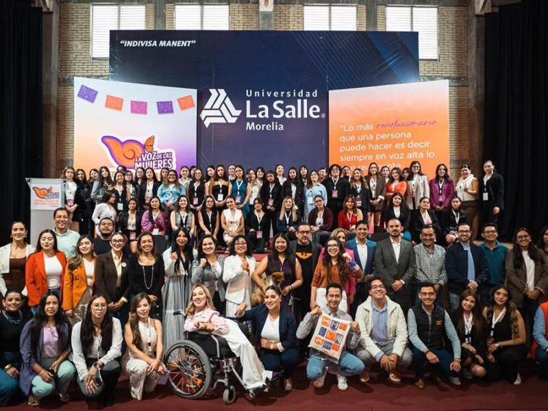 Celebra Víctor Manríquez gran participación en Torneo Estatal de Oratoria y Debate “La Voz de las Mujeres” en La Salle Morelia