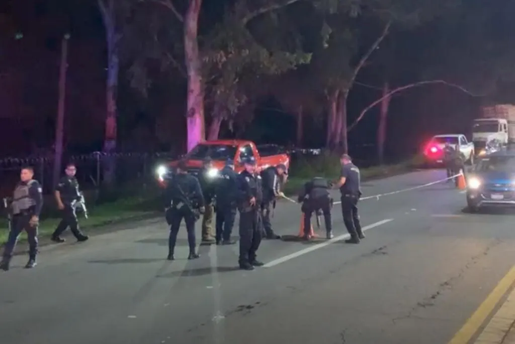 Conductor es baleado en Uruapan tras intento de robo