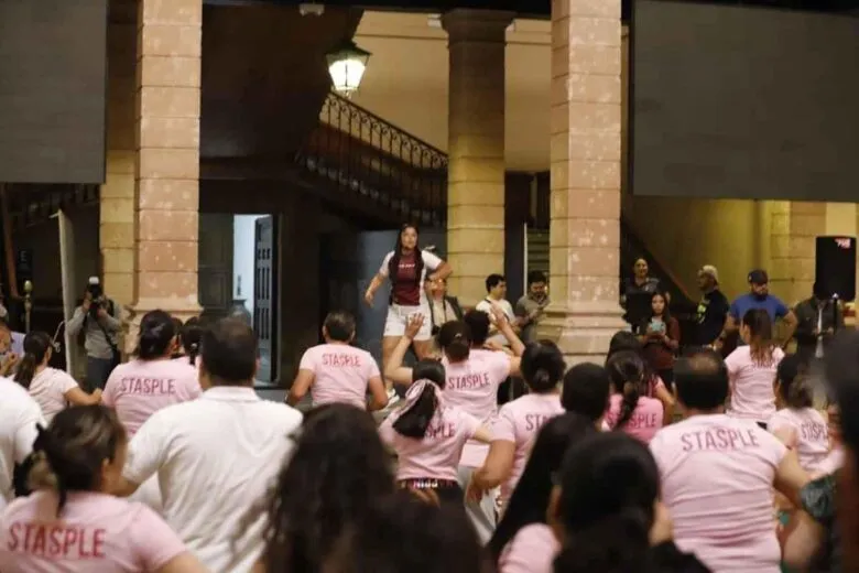 Congreso de Michoacán impulsa jornada rosa contra el cáncer de mama