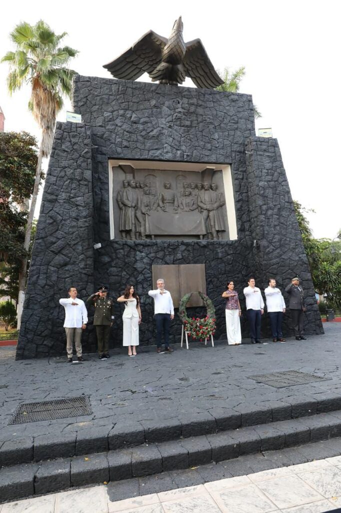 Conmemora Bedolla el 211 Aniversario del Decreto de la Constitución de Apatzingán-2