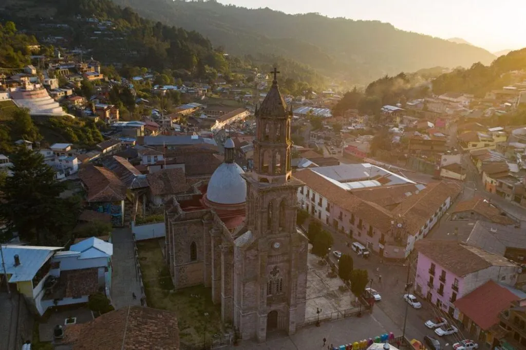 Descubre los Pueblos Mágicos de Michoacán