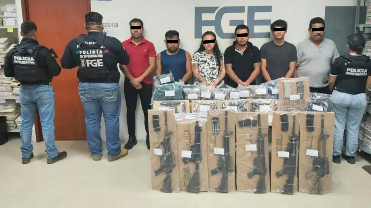 Detienen en Quintana Roo a presuntos exautodefensas de Michoacán con armas de grueso calibre