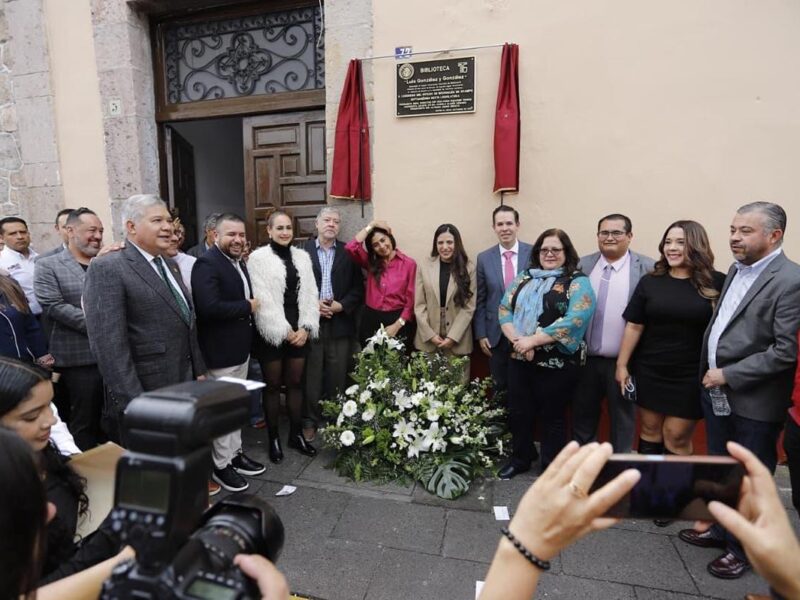El Congreso de Michoacán homenajea a Luis González y González, Padre de la microhistoria