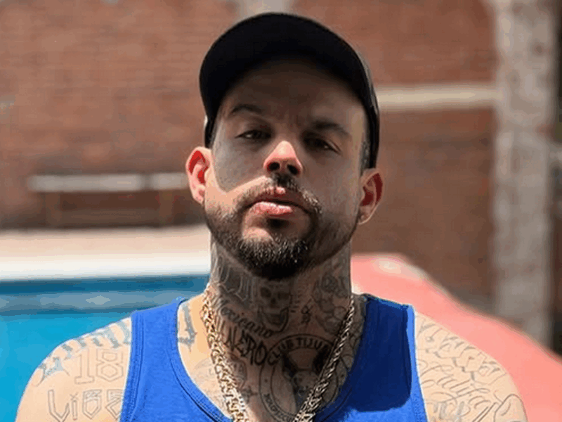 Emiliano Aguilar denuncia maltrato en los Latin Billboard