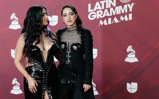 Emily Estefan defiende a su pareja en corte tras incidente de violencia doméstica en Miami