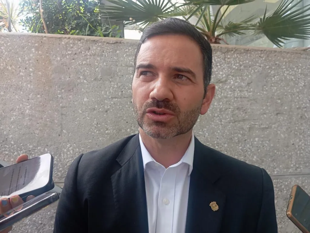 Emplaza Morelia al FNLS tras vencer tolerancia por plantón en plaza Ocampo