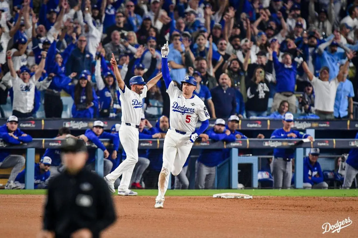 En 18 entradas por fin ganaron los Dodgers para poner la Serie Mundial 2-1 ante Blue Jays