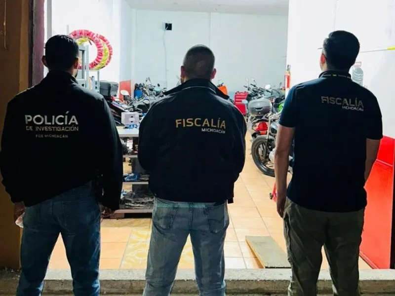 En cateo realizado en Morelia, aseguran motocicleta con reporte de robo y otra con alteraciones