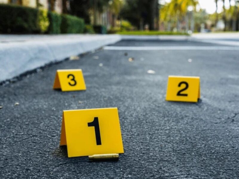 En fiesta patronal asesinan a un hombre y una mujer en Tepalcatepec
