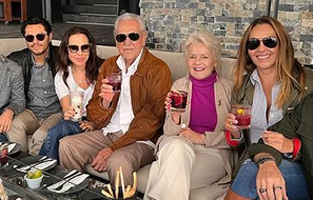 Eric del Castillo reclama la ausencia de sus hijas, en especial de Kate del Castillo-2