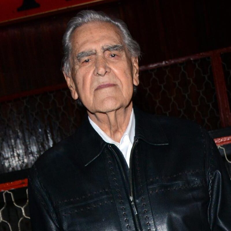 Eric del Castillo reclama a sus hijas por su ausencia