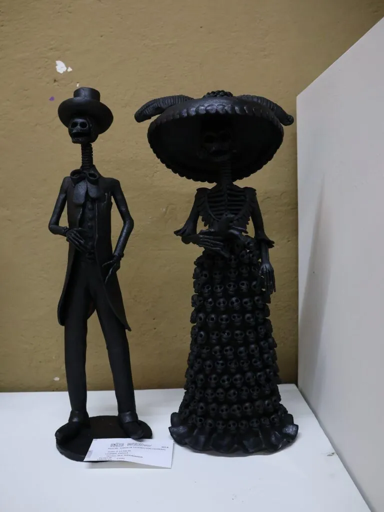 Estas son las catrinas ganadoras del 13 concurso artesanal-1