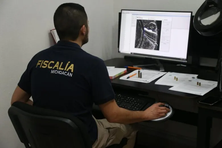 FGE Michoacán personal en operación