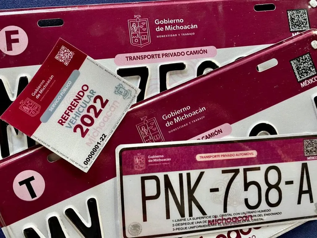 fraudes de placas: SSP llama a no realizar trámites de placas y licencias a través de redes sociales
