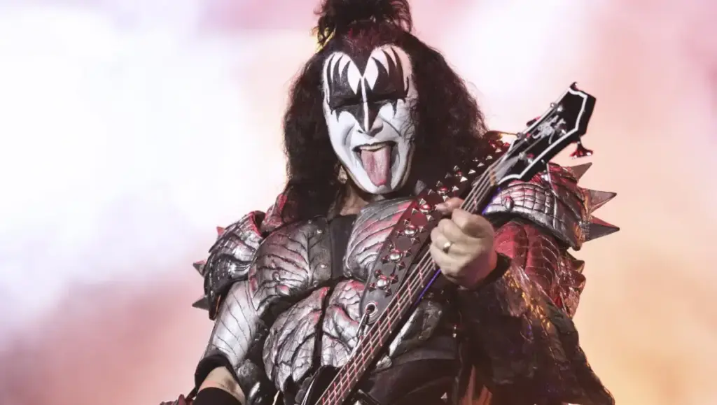 Gene Simmons Kiss accidente Malibú