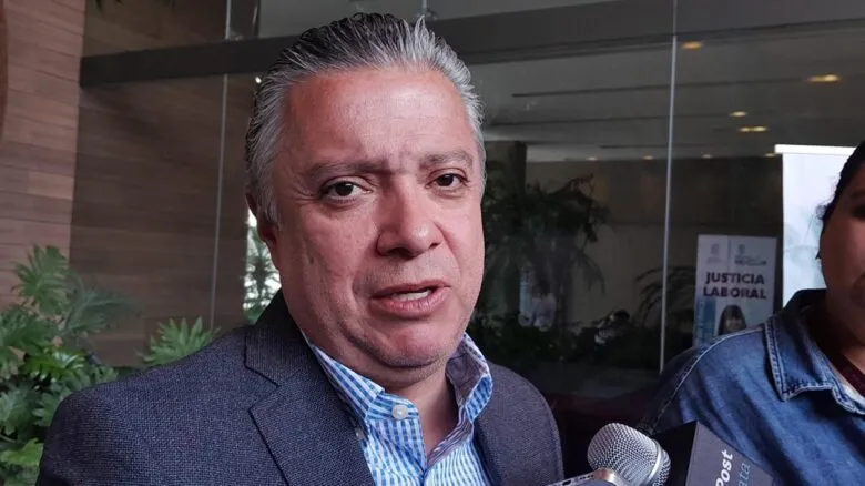Gobierno de Michoacán pagó 12 mil mdp en adeudos heredados a maestros del sector educativo