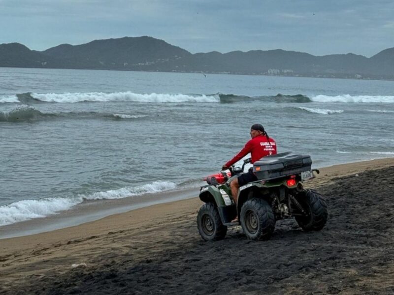 guardavidas de playa Manzanillo Colima