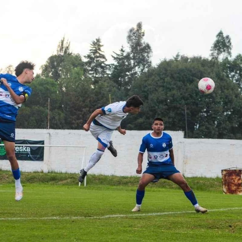 H2O Purépechas FC comanda el michoacano Grupo 11 de la Liga TDP