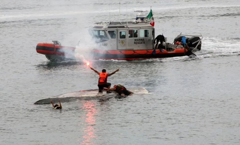 Hallan embarcación en Sinaloa con 27 menores de edad; viajaban desde Chiapas