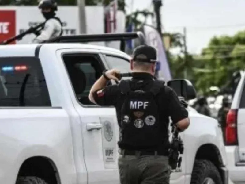 Asaltan a diputada morenista Anabet Franco; le roban el vehículo y las armas a sus escoltas