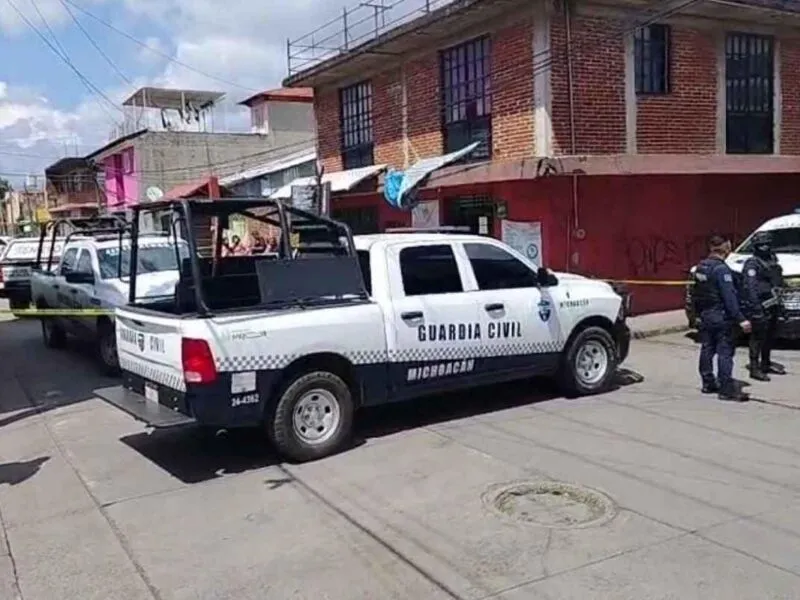 Identifican a los dos jóvenes asesinados dentro de una barbería en Uruapan, Michoacán