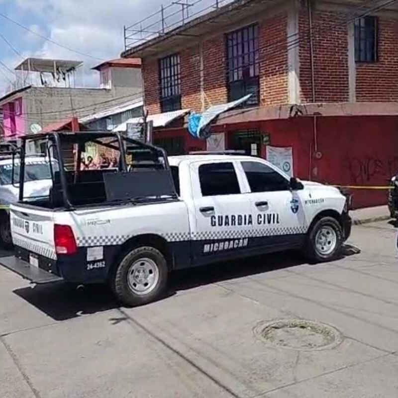 Identifican a los dos jóvenes asesinados dentro de una barbería en Uruapan, Michoacán