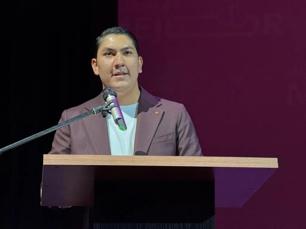 Ijumich reconoce talento y dedicación; entrega Premio Michoacano de la Juventud 2025-2